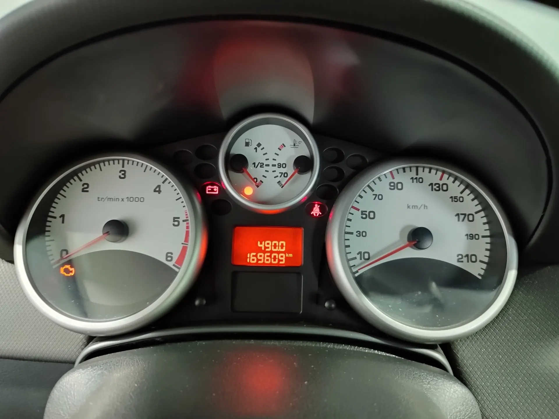 Peugeot 207 1.4 HDi Trendy 17