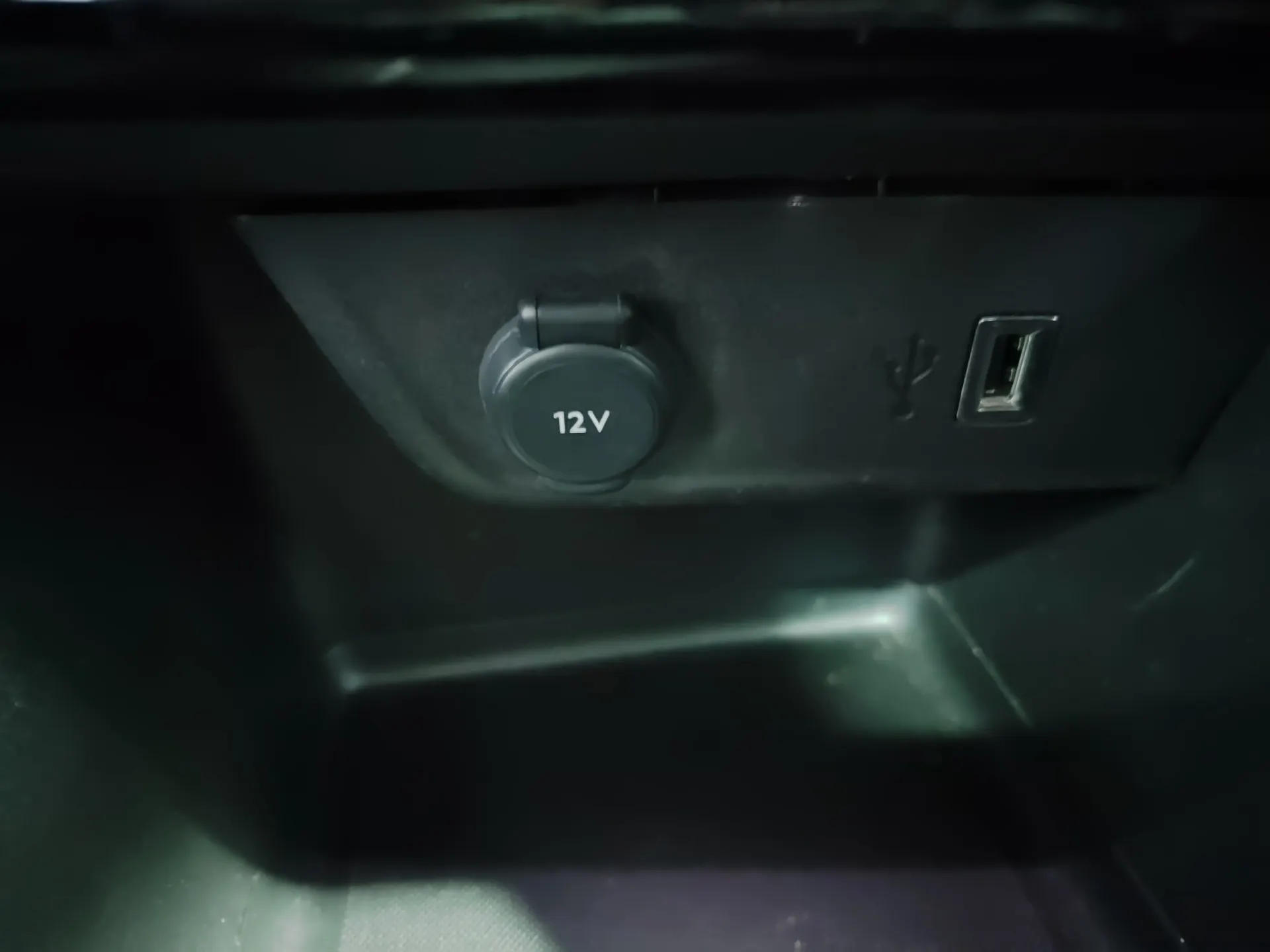 Opel Corsa 1.2 T GS 28