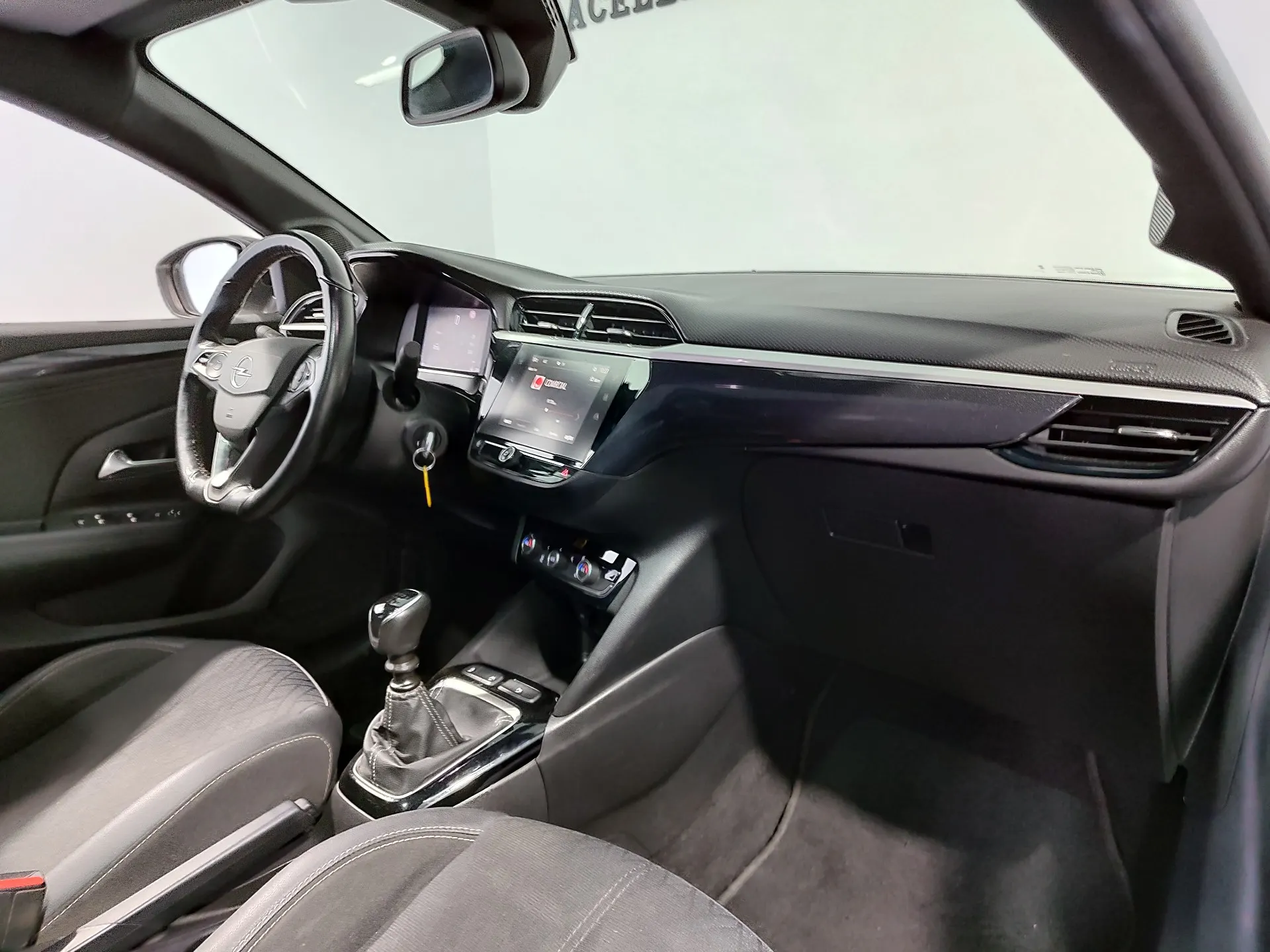 Opel Corsa 1.2 T GS 20