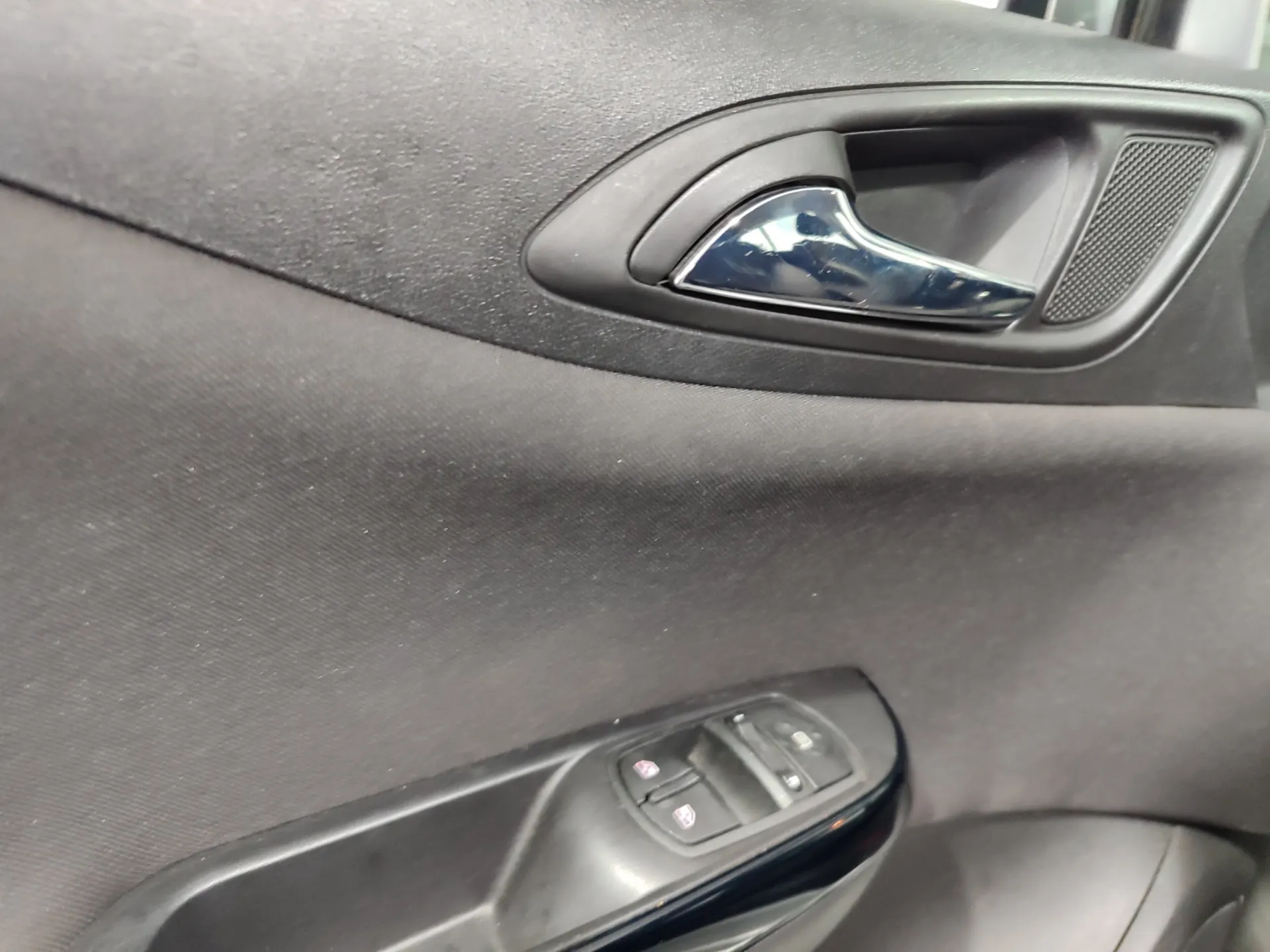 Opel Corsa 1.3 CDTi Dynamic 28