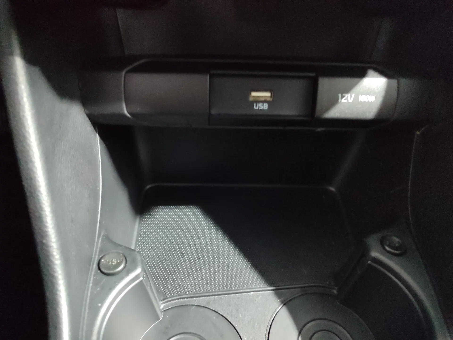 Kia Picanto 1.0 MPi Urban 5AMT 28