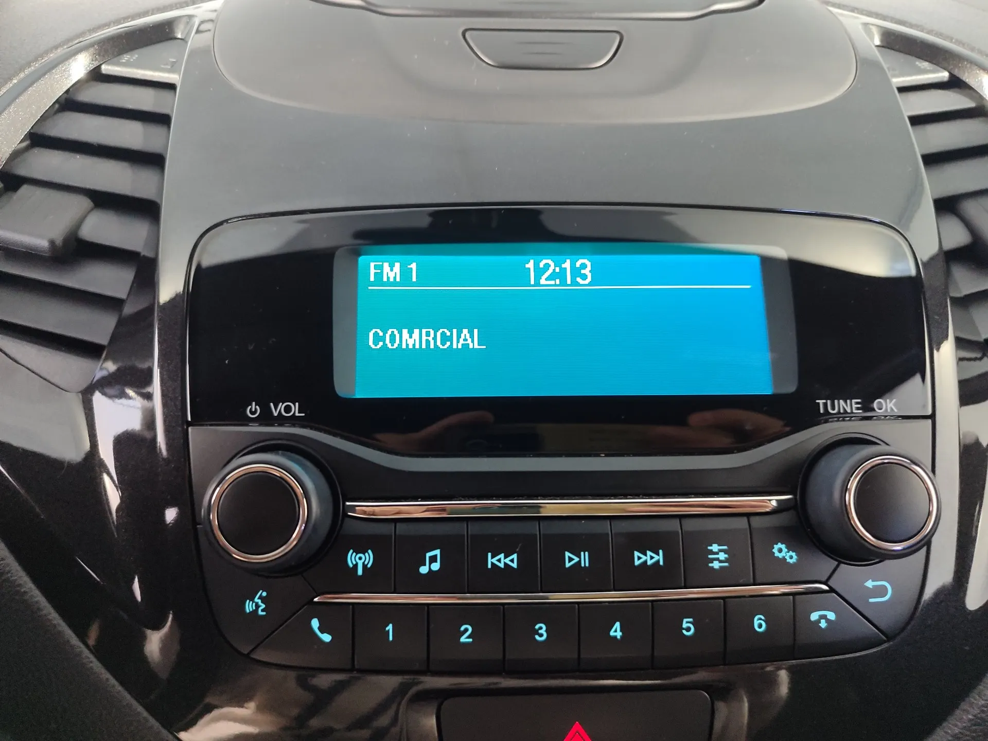 Ford KA+ 1.19 Ti-VCT Active 21