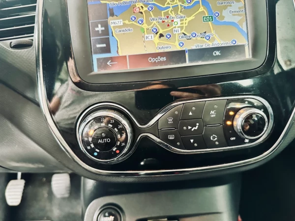 Renault Captur 13