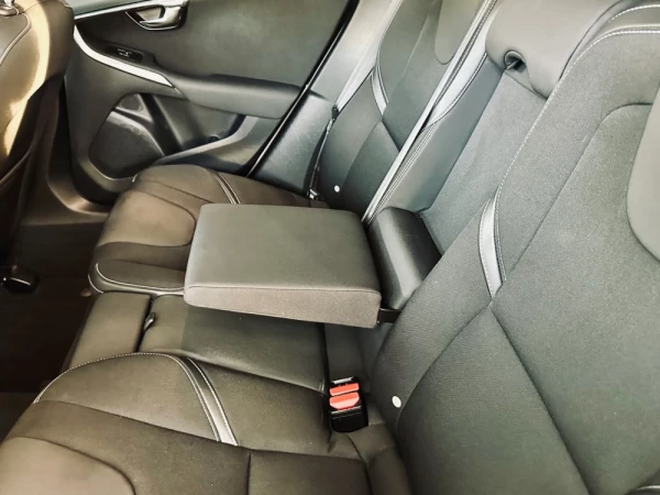 Volvo V40 18