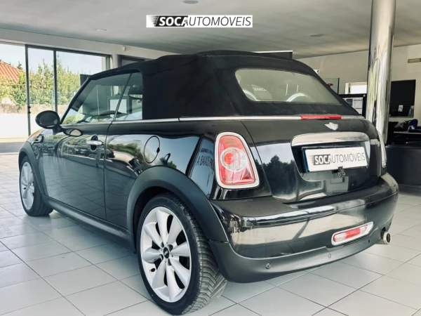 MINI 3 Portas Cooper D cabrio 4
