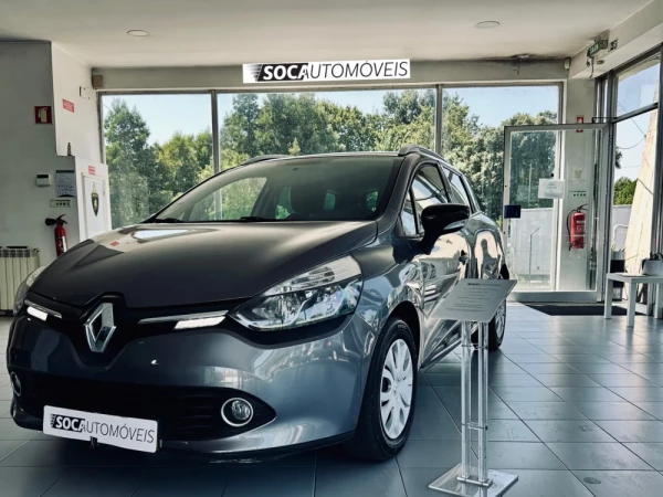 Renault Clio Sport Tourer 1