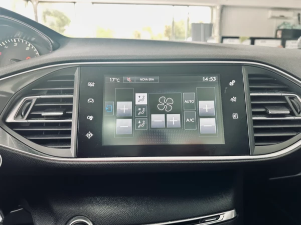Peugeot 308 12