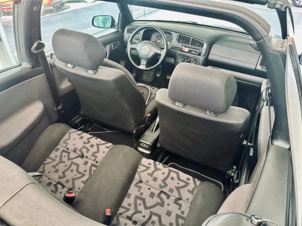 Volkswagen Golf Cabriolet 22