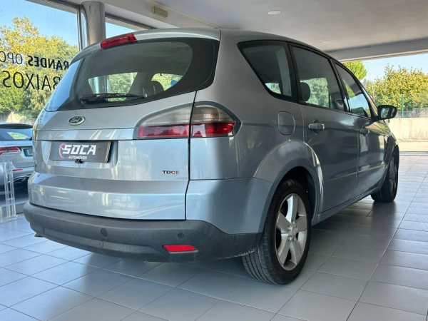 Ford S-Max 1.8 TDCi Titanium 7L 6