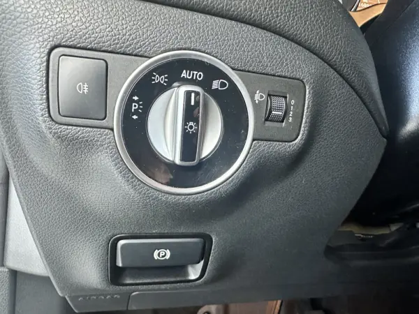 Mercedes-Benz CLA 200 d Shooting Brake Aut. 10