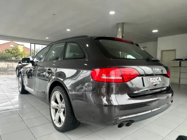 Audi A4 Avant 7