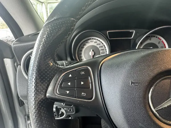 Mercedes-Benz CLA 200 d Shooting Brake Aut. 14