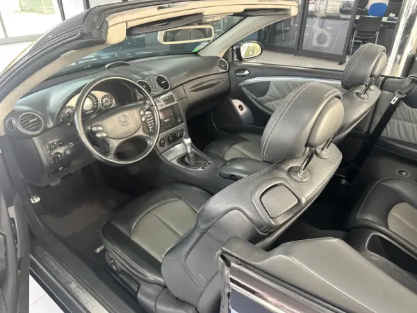 Mercedes-Benz CLK 200 Kompressor Cabrio - Nacional 23