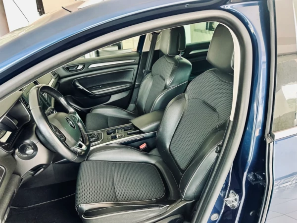 Renault Mégane 8