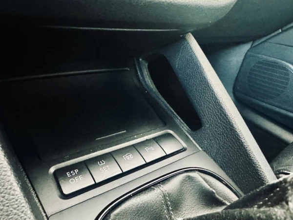 Volkswagen Scirocco 2.0 TDI R-Line 15
