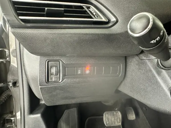 Peugeot 308 SW Active Pack 1.6 CX Aut. 9