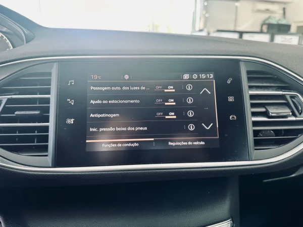 Peugeot 308 SW 18
