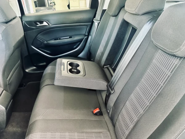 Peugeot 308 SW 22