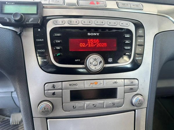 Ford S-Max 1.8 TDCi Titanium 7L 13