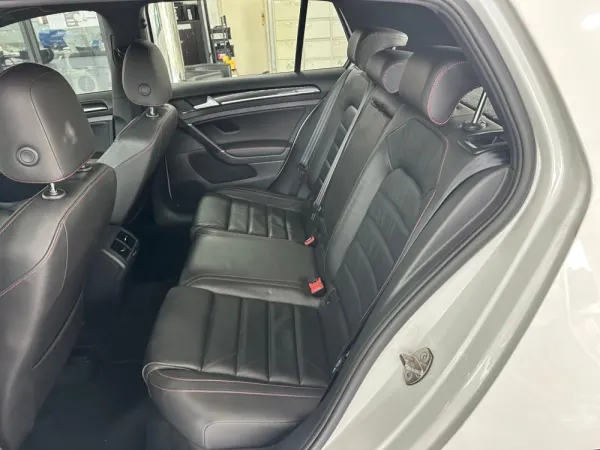 Volkswagen Golf 2.0 TSI GTI DSG 25