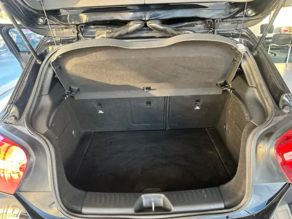 Mercedes-Benz A 180 d Urban Aut. 26