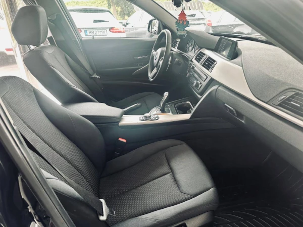 BMW 320 d Touring EfficientDynamics Line Sport Auto 28