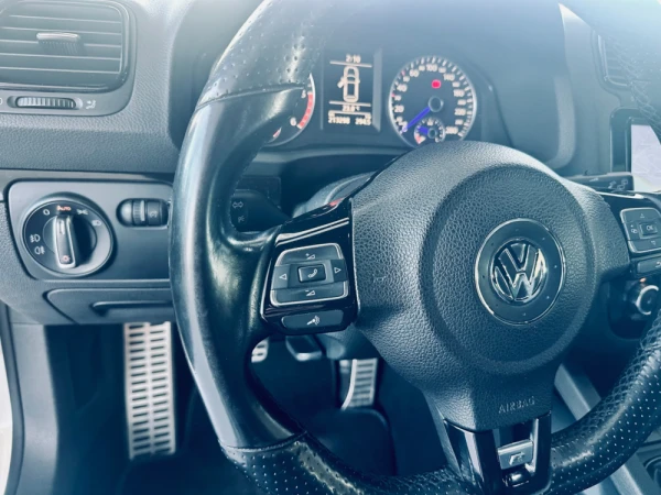 Volkswagen Scirocco 2.0 TDI R-Line 20