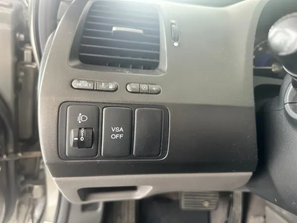 Honda Civic 1.3 Gasolina/Hybrido Nacional 9