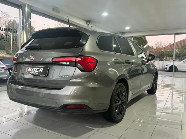 Fiat Tipo Station Wagon 1.6 M-Jet Lounge 5