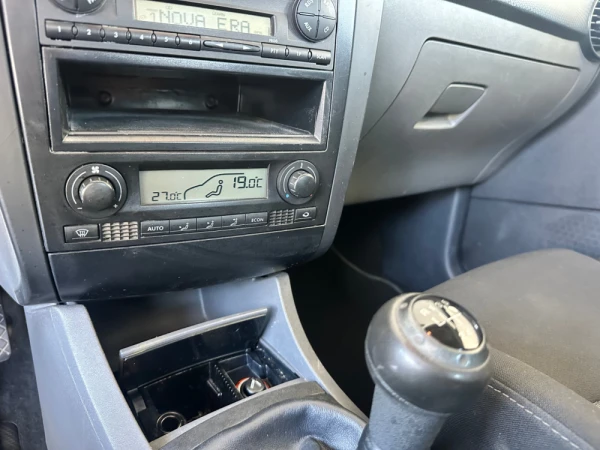 SEAT Ibiza 1.4 TDi Ecomotive DPF 12