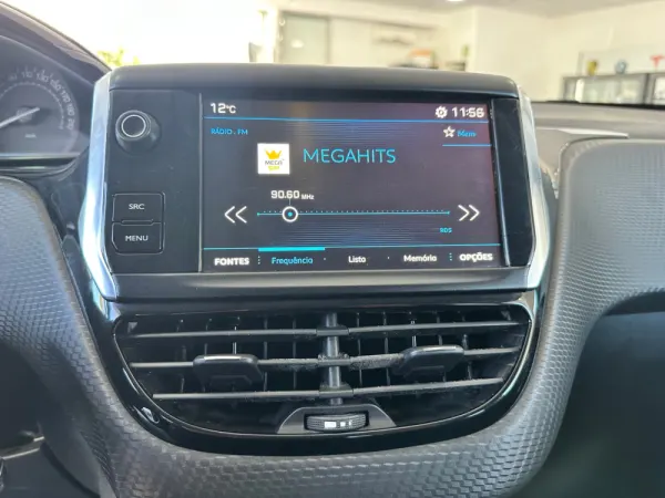 Peugeot 208 1.2 PureTech Style 14