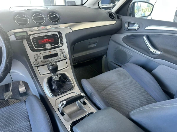 Ford S-Max 1.8 TDCi Titanium 7L 10