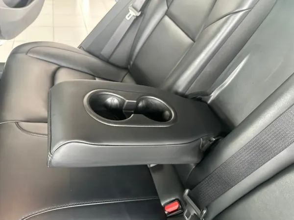 Tesla Model 3 Standard Range Plus RWD 22