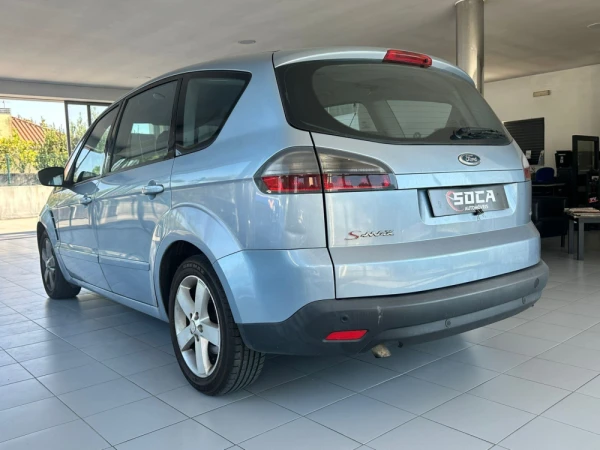 Ford S-Max 1.8 TDCi Titanium 7L 5
