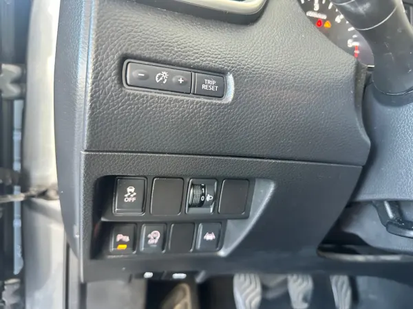 Nissan Qashqai 1.5 dCi Tekna Premium 9