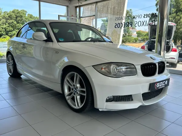BMW 118 d Pack M Coupe 4
