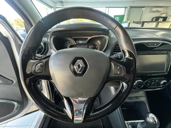 Renault Captur 1.5 dCi Exclusive 10