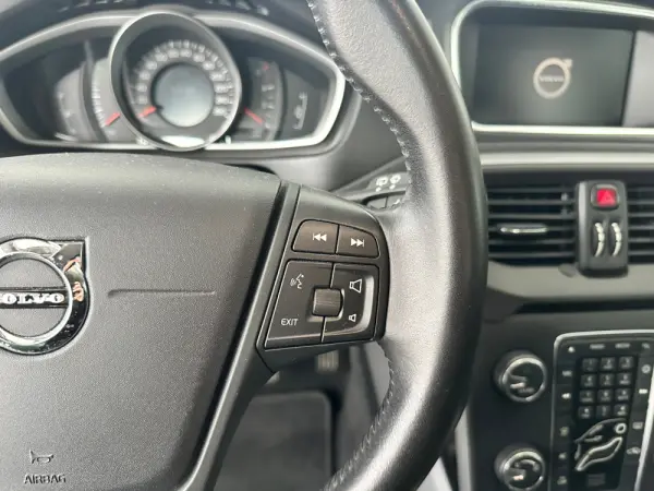 Volvo V40 2.0 D2 Kinetic 12