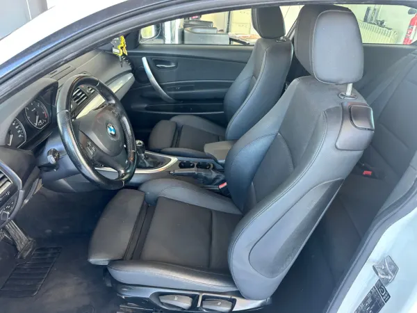 BMW 118 8