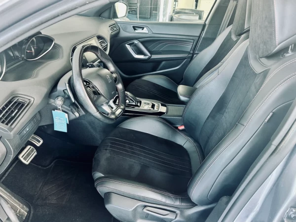 Peugeot 308 SW 8