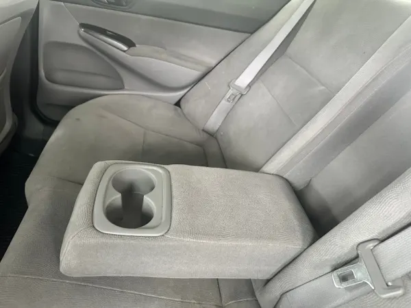 Honda Civic 1.3 Gasolina/Hybrido Nacional 18