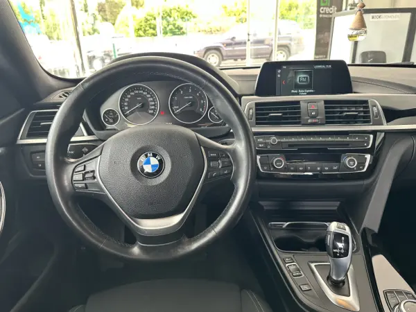 BMW 418 Gran Coupé d Line Sport Auto 12