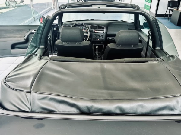 Volkswagen Golf Cabriolet 14