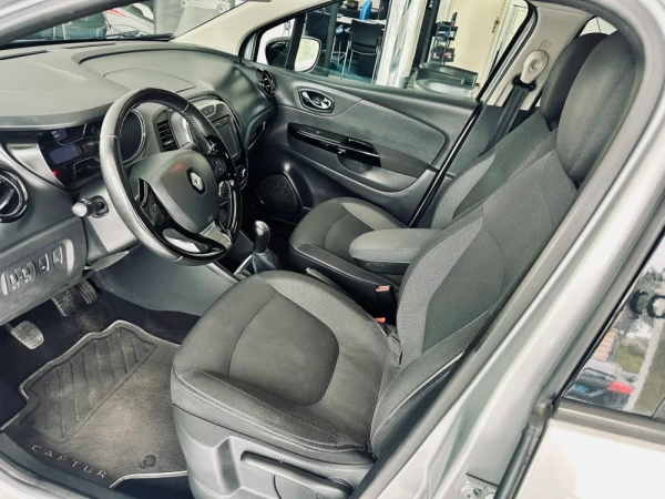 Renault Captur 8