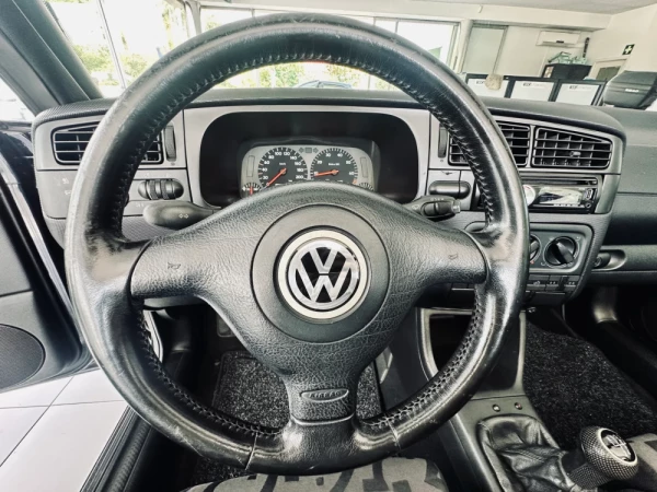 Volkswagen Golf Cabriolet 12
