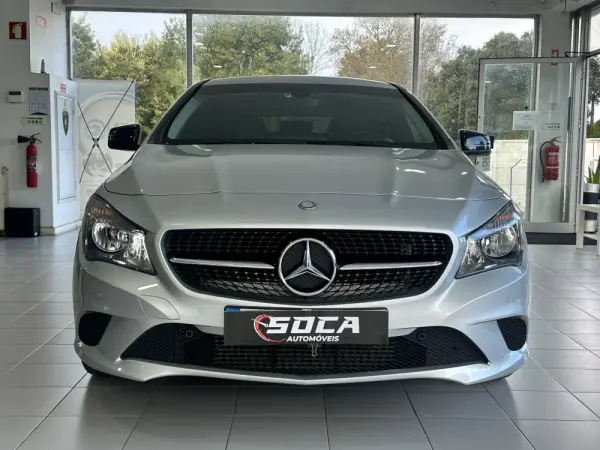Mercedes-Benz CLA 200 d Shooting Brake Aut. 2