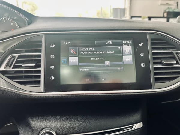 Peugeot 308 10