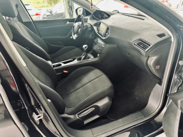 Peugeot 308 29