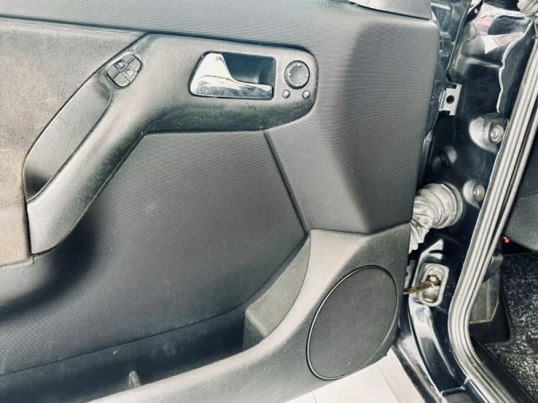 Volkswagen Golf Cabriolet 11