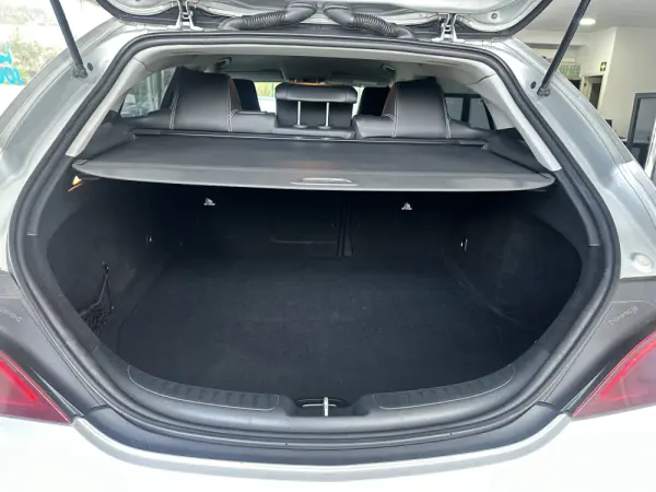 Mercedes-Benz CLA 200 d Shooting Brake Aut. 8